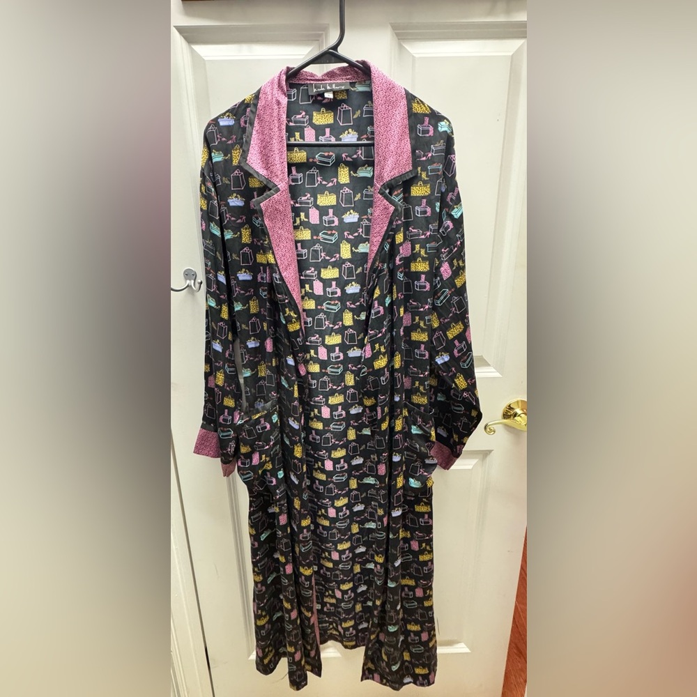 Nicole Miller vintage silk robe with shoe print sz S